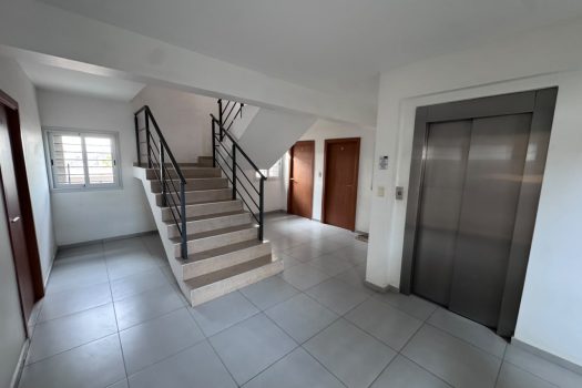 9 de Julio y Conector, 1 dormitorio y cochera