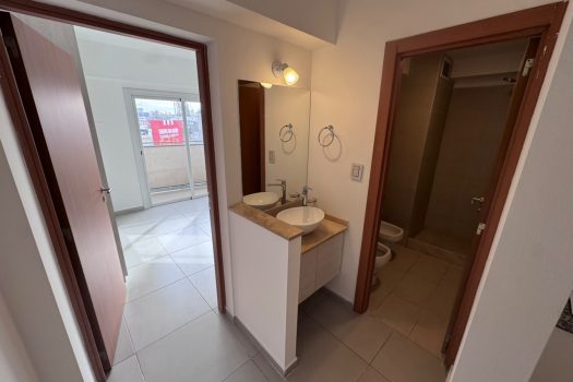 9 de Julio y Conector, 1 dormitorio y cochera