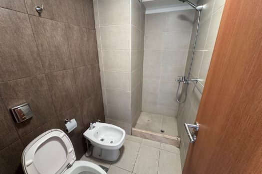 9 de Julio y Conector, 1 dormitorio y cochera