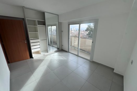 9 de Julio y Conector, 1 dormitorio y cochera