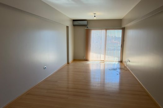 De categoría – 2 dorm. 2 baños y cochera