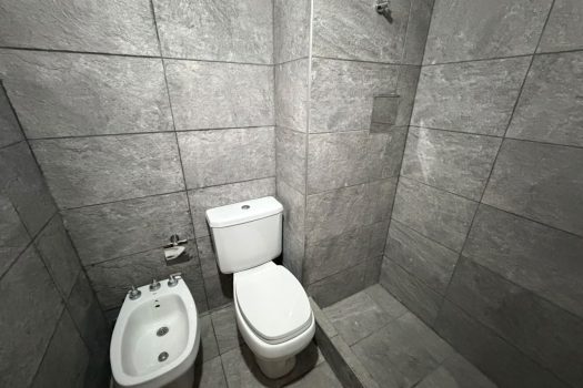 De categoría – 2 dorm. 2 baños y cochera